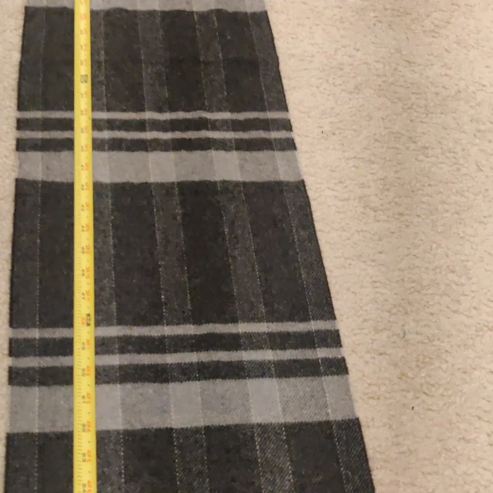 New!Men's Black and Gray Striped Plaid  100% Lambwool Scarf Made In Italy
